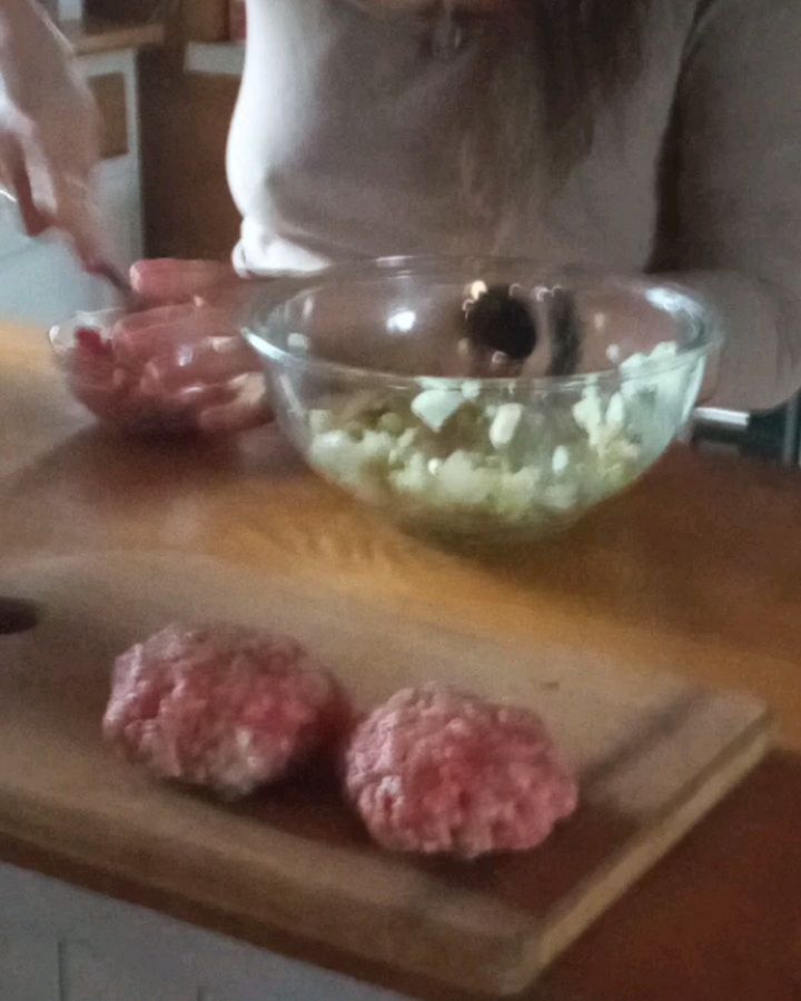 Nie podam przepisu , ponieważ wszystko robię na tzw. Oko.